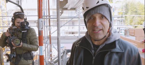 Auf der Baustelle: Dreharbeiten mit Django Asül folgen eigenen Gesetzen