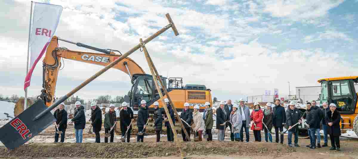 Spatenstich für den Seniorenpark Vilshofen mit zahlreichen Projektbeteiligte ...