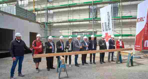 Richtfest für Betreutes und Barrierefreies Wohnen im Seniorenpark Wettstette ...