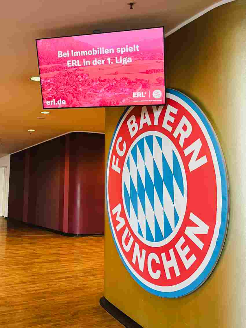 Die ERL Immobiliengruppe war am Spieltag überall präsent.