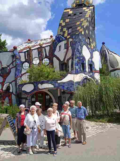 Auf nach Abensberg! Das Kunsthaus und der Hundertwasserturm waren bereits Ausflugziele. Auf nach Abensberg! Das Kunsthaus und der Hundertwasserturm waren bereits Au ...